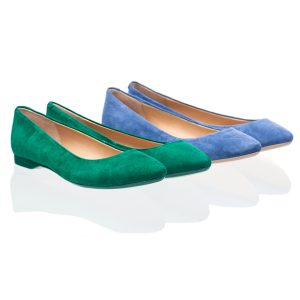 Sepatu flat suede warna hijau dan biru produksi maklon sepatu wanita custom Indonesia